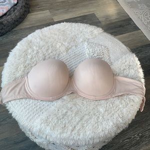 Victoria Secret strapless bra